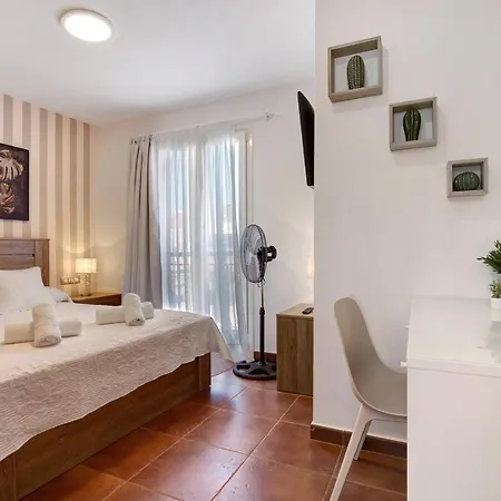 Valeria וילה קורלחו